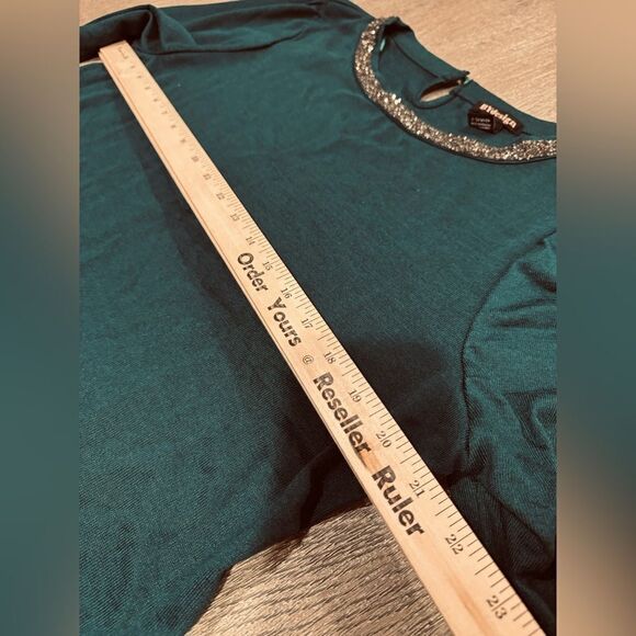 Beautiful teal/green sweater with decorative neckline! - Picture 6 of 9